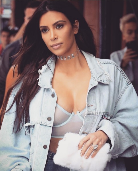 Kim Kardashian vem em segundo lugar, seguida de suas quatro irmãs - Crédito: Reprodução/Instagram