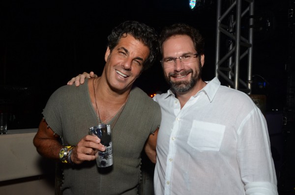 Álvaro e Luis Antônio Valadares - Crédito: Gil Alves/Divulgação