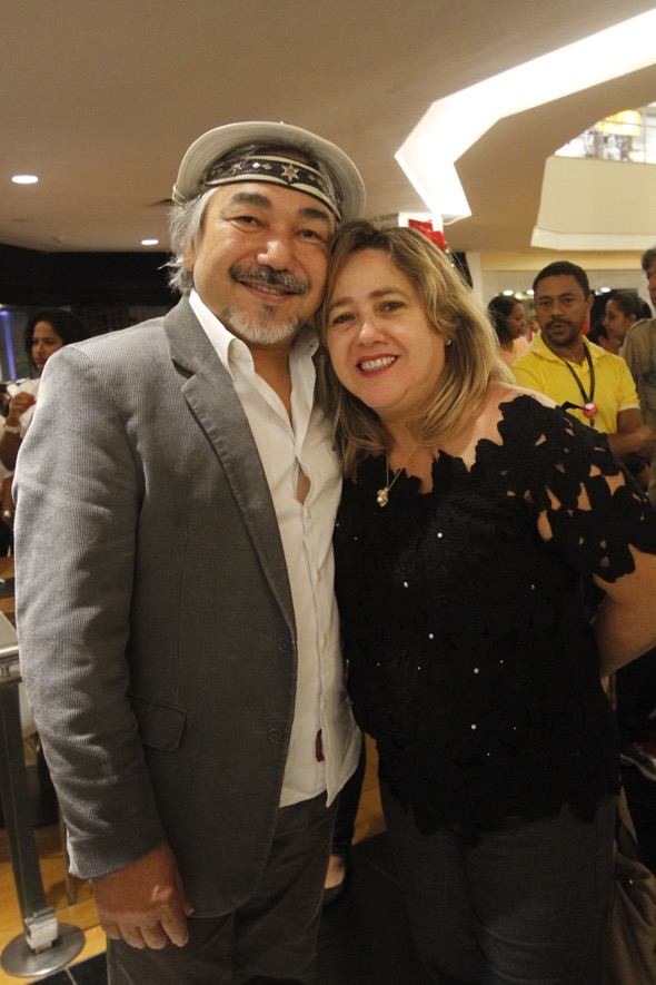 Santanna e a esposa Laelma Carvalho. Crédito: Ricardo Fernandes / DP