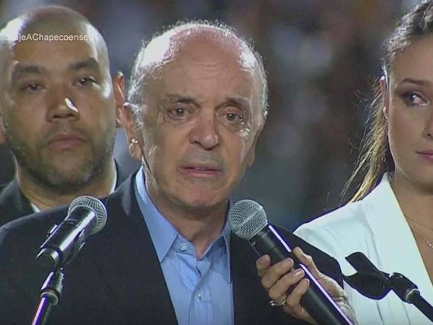 O emocionado discurso do ministro José Serra