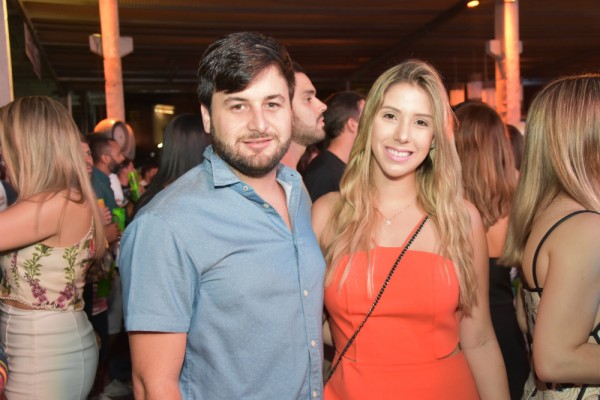 Rodrigo Carvalheira e Maria Eduarda Lobo - Crédito: Camila Neves/Le Porte/Divulgação