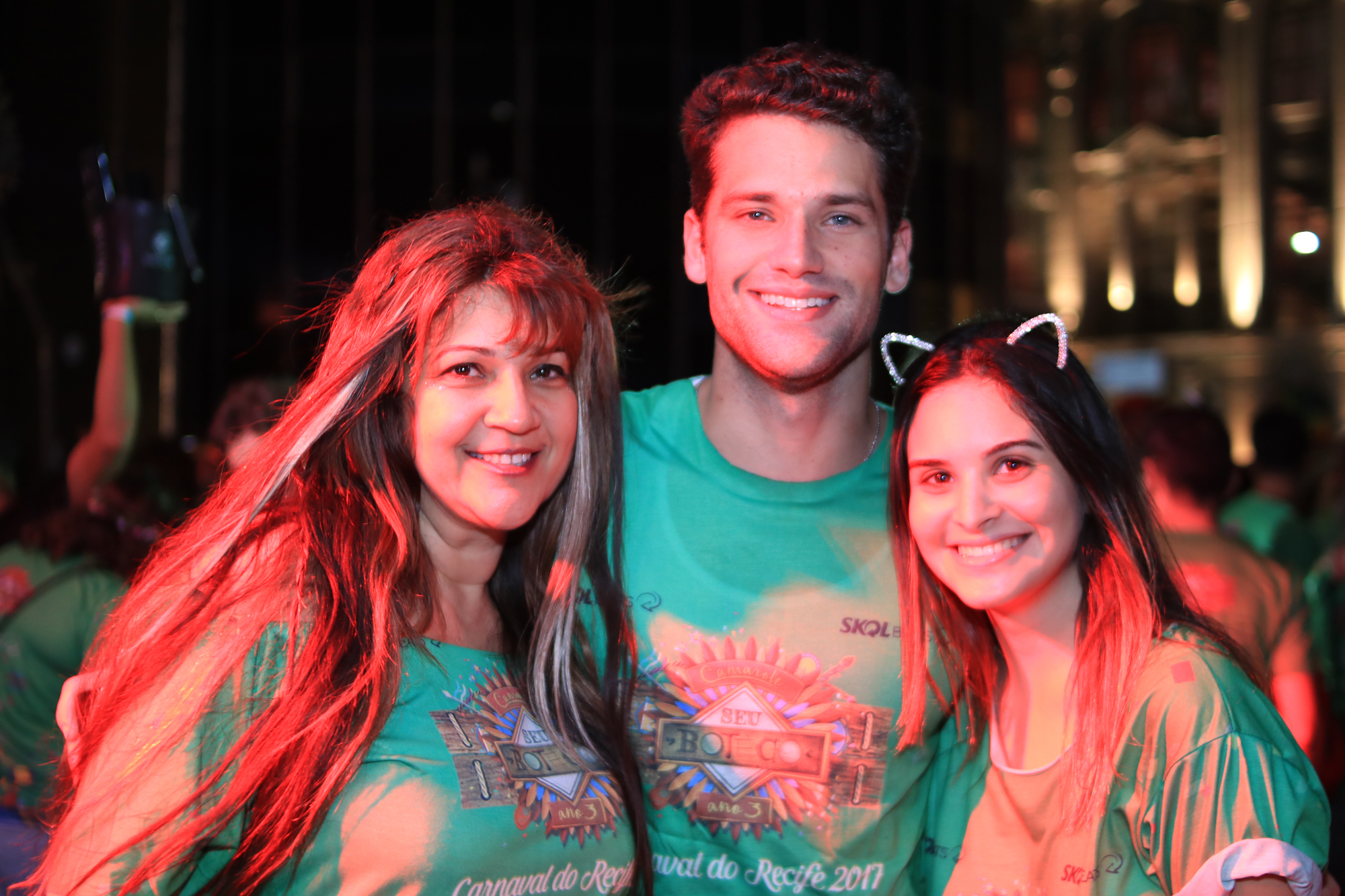 Angélica Sales, Arthur Sales e Isabela Almeida - Crédito: Luiz Fabiano/Divulgação