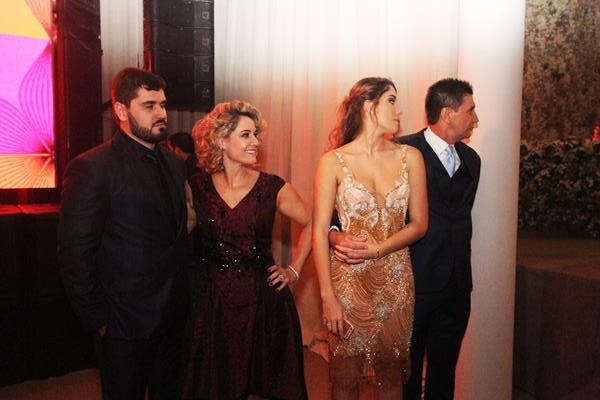 Thales, Sandra, Elora e José Janguie - Crédito: Nando Chiappetta/DP