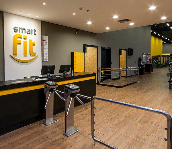 Smart Fit inaugura primeira unidade em Caruaru