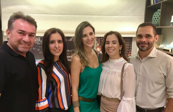 Fred da Mota, Alê Barbosa, Fernanda Costa, Isabel e Gustavo Nascimento - Crédito: Marcelo Marona