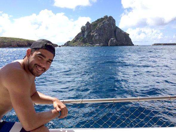 Gabriel Diniz em Fernando de Noronha - Crédito: Divulgação