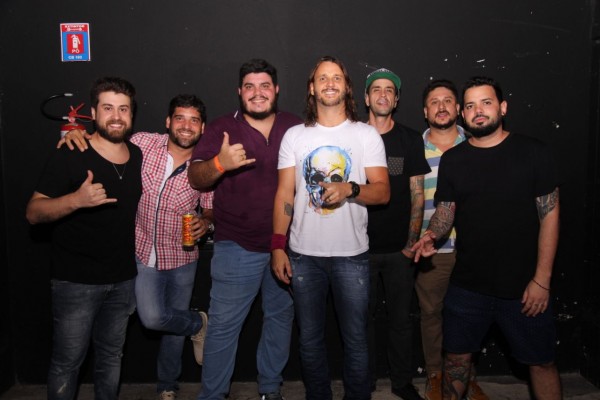 Produção do evento com Tato do Falamansa. - Crédito: Lara Valença/Divulgação