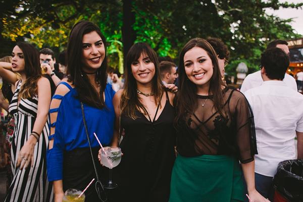 Raissa Maciel, Fernanda Coelho e Isabela Barbosa - Foto: Clóvis Gomis/Divulgação