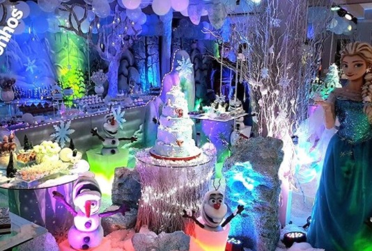 Festa deve o tema de Frozen - Crédito: Reprodução/Instagram