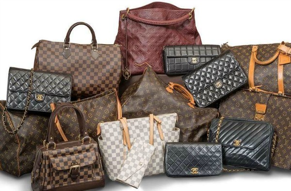 Bolsas de várias marcas de luxo - Crédito: Divulgação