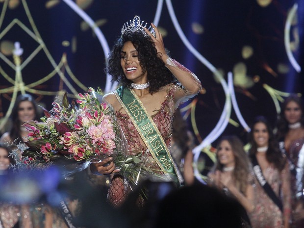 Raissa Santana foi a Miss Brasil 2016 - Crédito: Celso Tavares/EGO/Divulgação