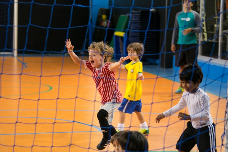 Colônia de férias tem atividades esportivas, de arte e até culinária - Crédito: Divulgação/Cia Athletica