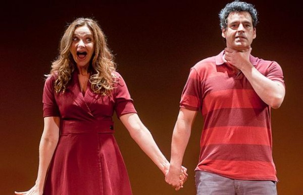 Bruno Garcia e Alexandra Richter apresentam o espetáculo, A história de nós dois, no Teatro RioMar - Crédito: Divulgação do espetáculo