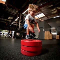 Box de crossfit promove aulão para crianças neste feriado