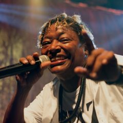 Mart’nália regravou clássicos da MPB e traz novo show ao Recife