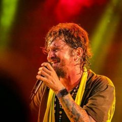 Derrota brasileira e show Saulo Fernandes marcam o terceiro dia da Torcida Seu Antônio