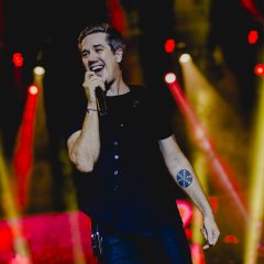 Show Acústico Jota Quest lota Teatro Guararapes