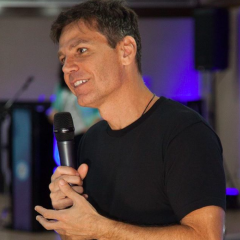 Marcio Atalla faz palestra sobre vida saudável no RioMar