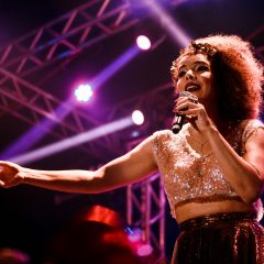 Vanessa da Mata agita Réveillon Pé na Areia em Maragogi e pede mais luz para 2019