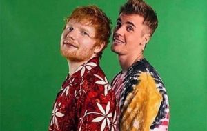 Ed Sheeran e Justin Bieber - Créditos: Divulgação