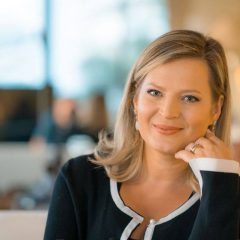 Joice Hasselmann chega no Recife para falar sobre A Nova Previdência