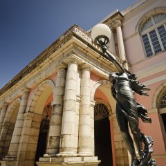 Véio Mangaba se apresenta em projeto do teatro Santa Isabel