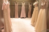 Variedade de vestidos promete agradar noivas que visitarem a Palora