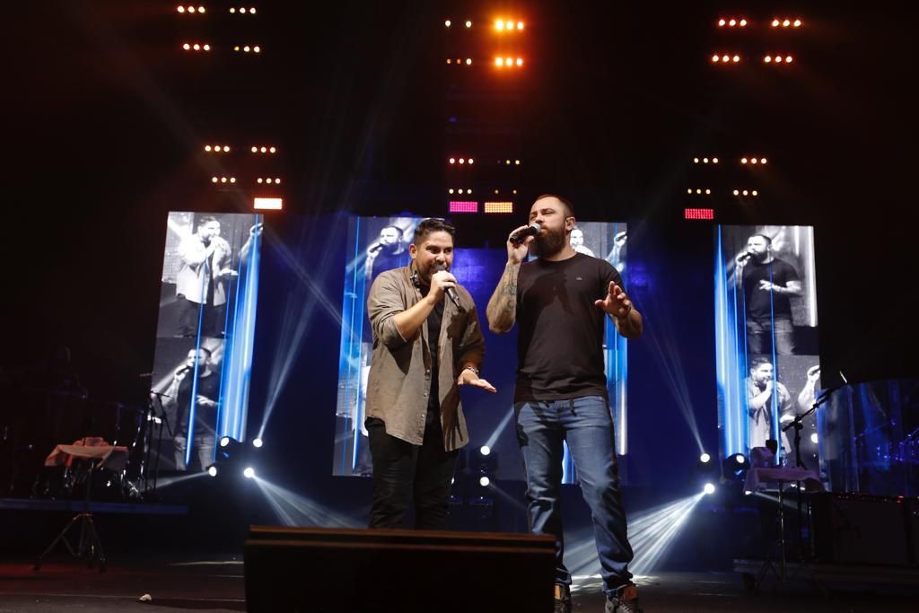 Jorge e Mateus e Avine Vinny apresentaram sucessos em noite memorável no Recife