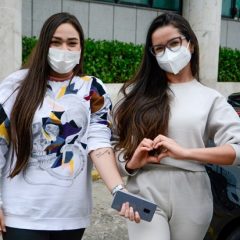 Fã surpreende Juliette ao tatuar suas músicas no braço