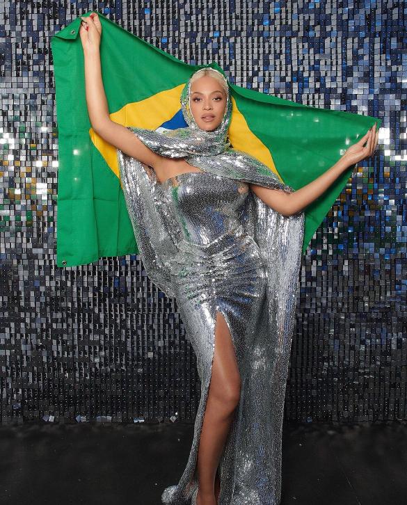 Aparição surpresa de Beyoncé em Salvador deixa fãs extasiados